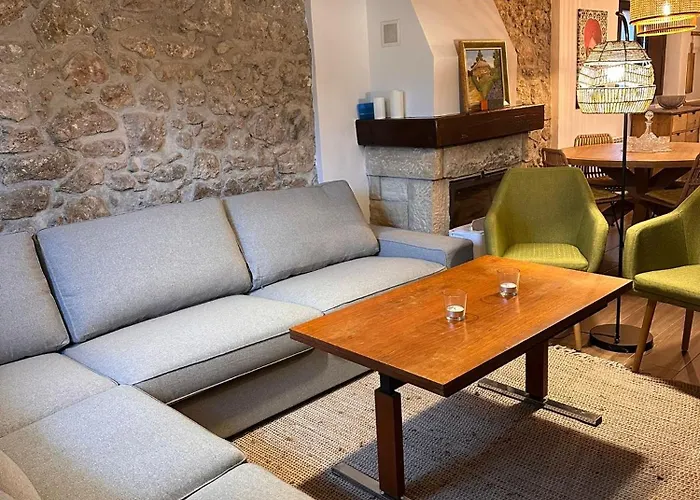 Сasa de vacaciones Casa De Piedra Reformada, Playa Poo, Llanes