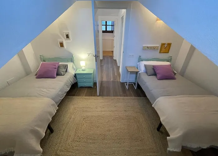 Casa De Piedra Reformada, Playa Poo, Llanes *