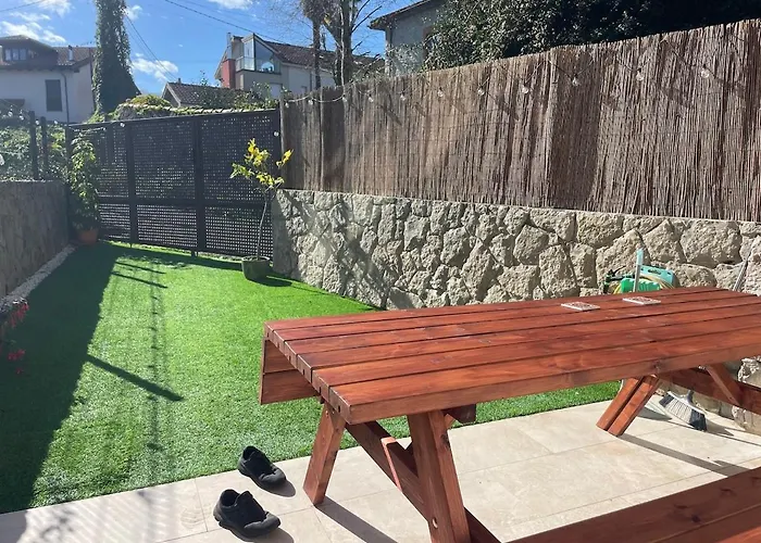 Casa De Piedra Reformada, Playa Poo, Llanes